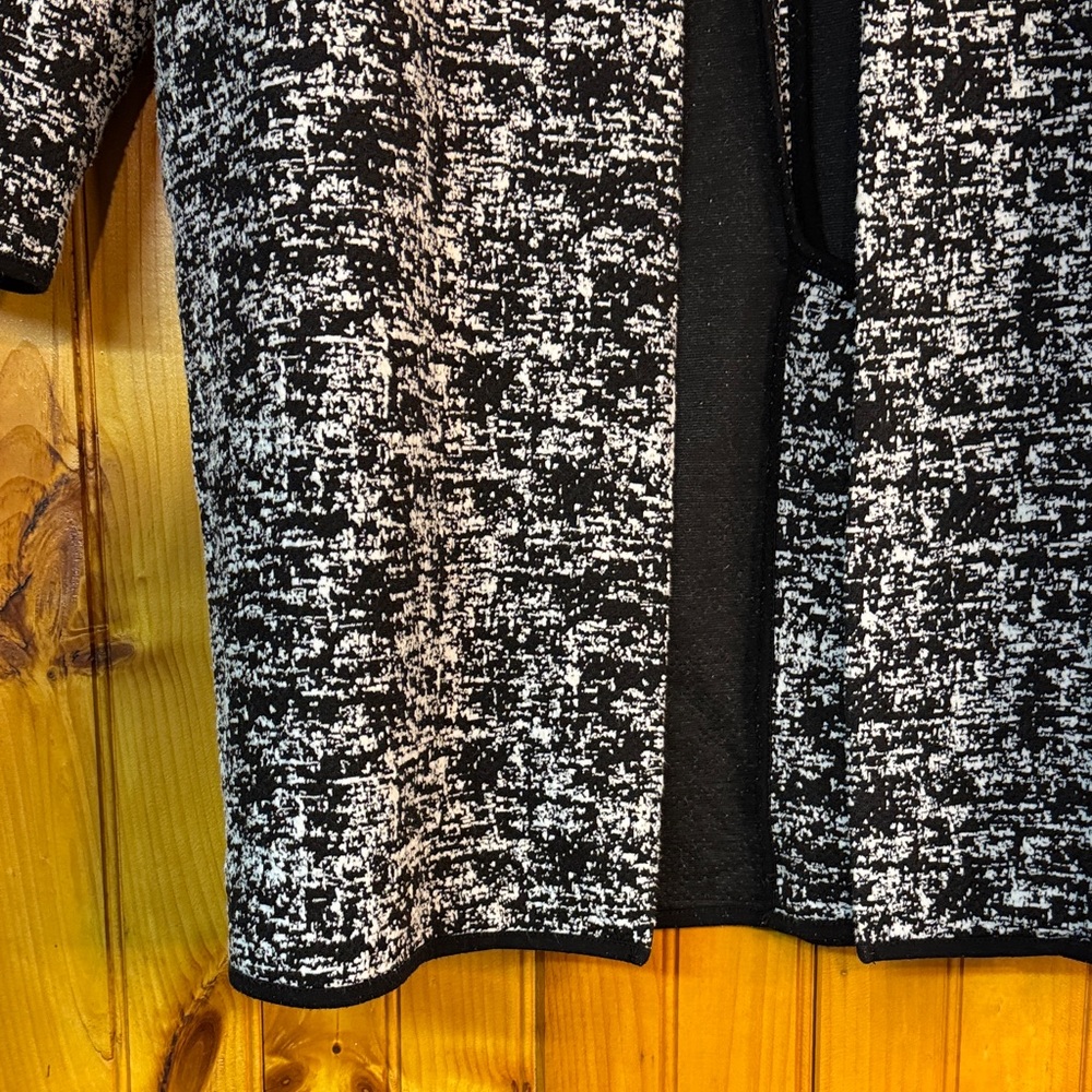 Philosophy from Anthropologie Black and White Knit Long Cardigan - Picture 7 of 11